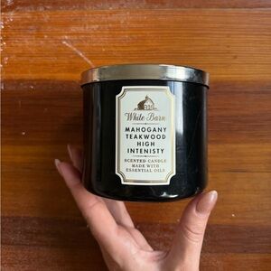 Bath & Body Works Mahogany Teakwood Hugh Intensity candle
